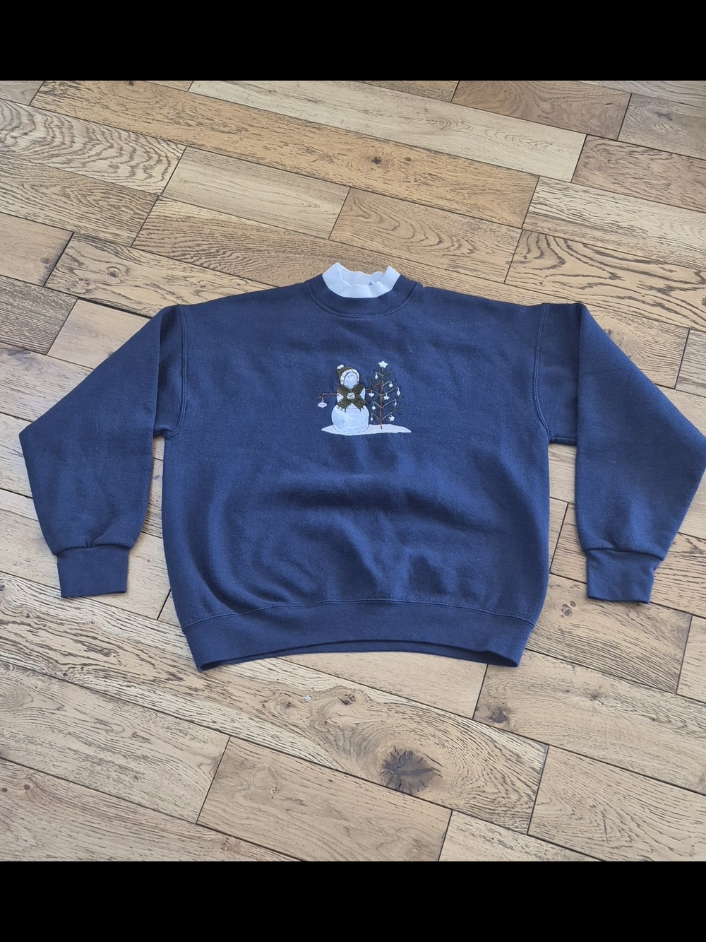 Fruit of the Loom Navy Crewneck Sweater with Winter Penguin Embroidery Size L